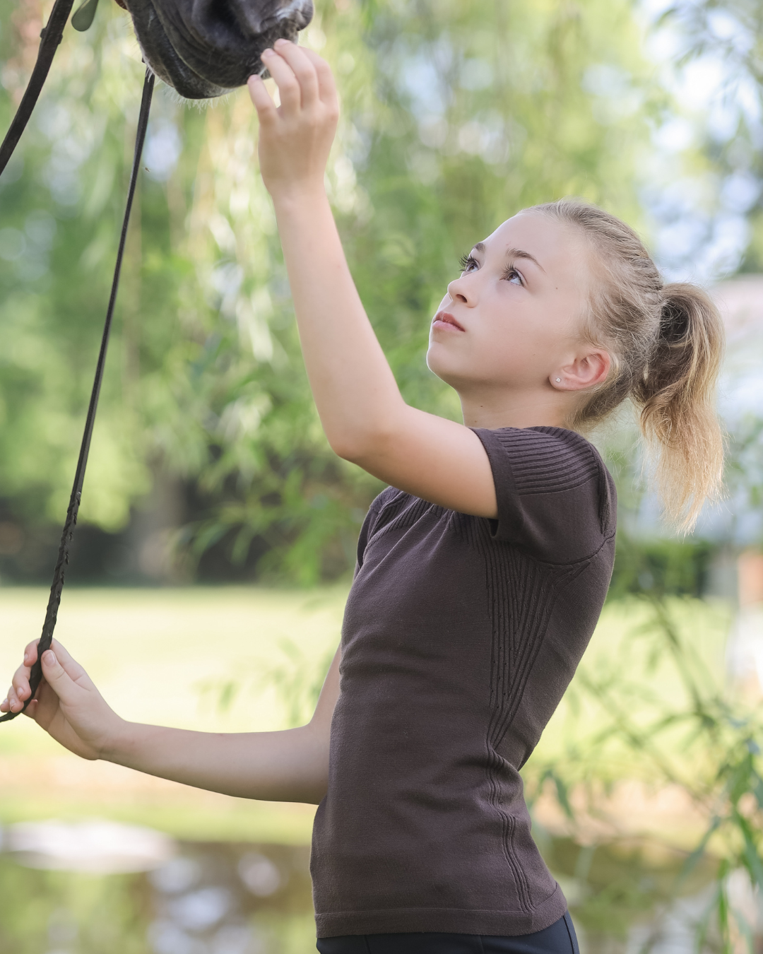 Cadence Youth Tee – Seamless Performance Knit